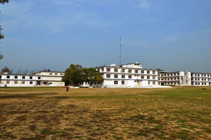 https://cache.careers360.mobi/media/colleges/social-media/media-gallery/5010/2018/10/31/Campus View of Amrapali Institute of Technology and Sciences Haldwani_Campus-View.jpg